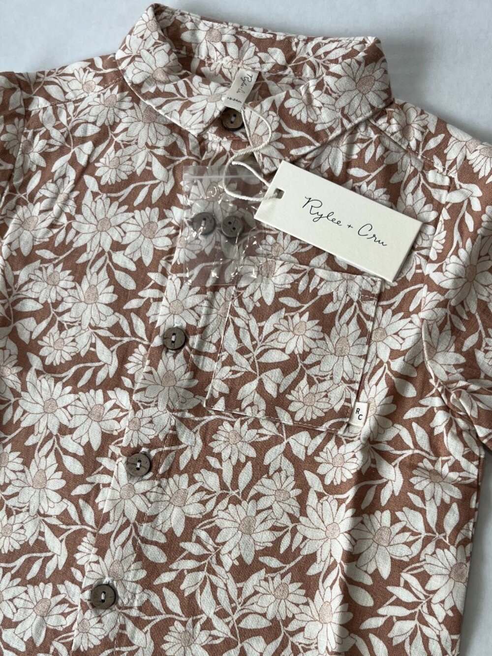 Boy - 18-24M & 10-12Y - NWT Rylee + Cru Plumeria Collared Short Sleeve Shirt
